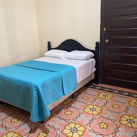 Hotel Malybu Γουατεμάλα Εξωτερικό φωτογραφία